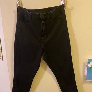 NWOT American Eagle Black Skinny Jeans